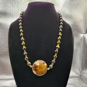 Unique agate center stone necklace.